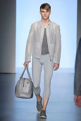 Look 15